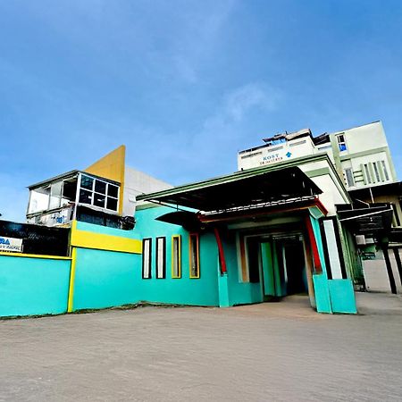 Hotel O Tegalsari Near Tunjungan Plaza Surabaya Exterior photo